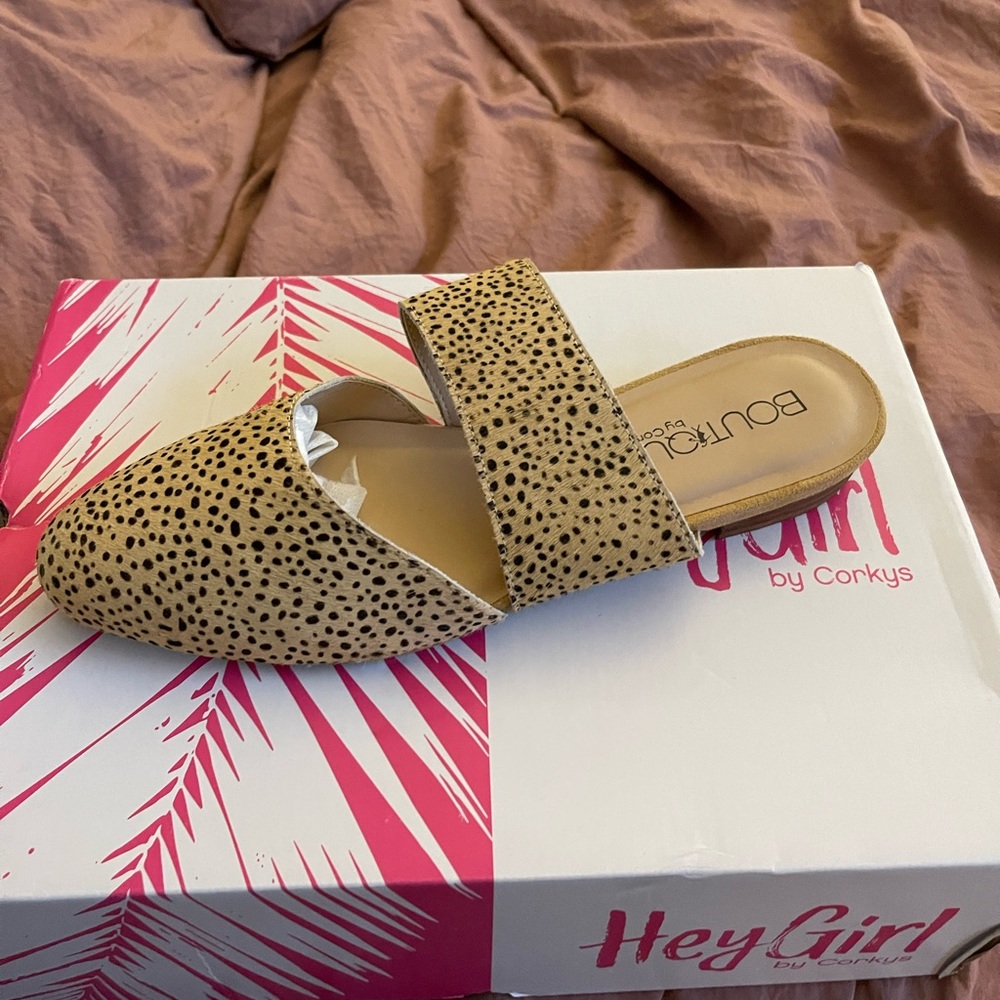 Leopard Mules